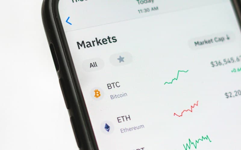 Small cap stocks — factor exposure with eyes open — AI theme vs small caps